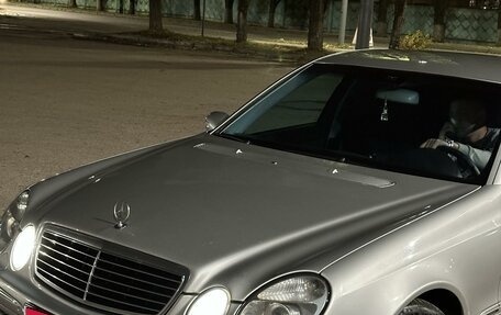 Mercedes-Benz E-Класс, 2004 год, 1 190 000 рублей, 5 фотография