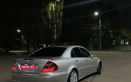 Mercedes-Benz E-Класс, 2004 год, 1 190 000 рублей, 9 фотография