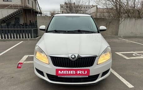 Skoda Fabia II, 2014 год, 869 900 рублей, 2 фотография