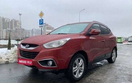 Hyundai ix35 I рестайлинг, 2010 год, 849 000 рублей, 11 фотография