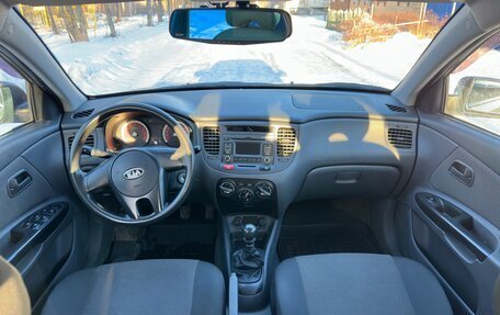 KIA Rio II, 2011 год, 695 000 рублей, 9 фотография