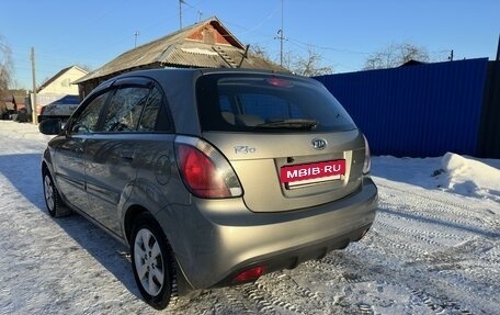 KIA Rio II, 2011 год, 695 000 рублей, 5 фотография