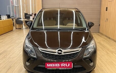 Opel Zafira C рестайлинг, 2013 год, 1 049 000 рублей, 6 фотография