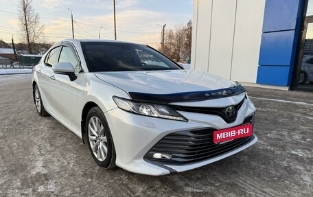 Toyota Camry, 2018 год, 2 650 000 рублей, 1 фотография