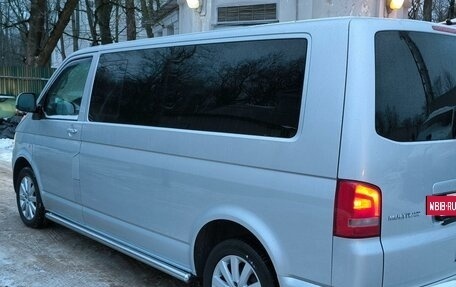 Volkswagen Multivan T5, 2013 год, 2 600 000 рублей, 3 фотография