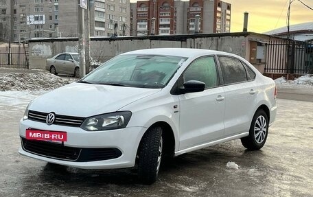 Volkswagen Polo VI (EU Market), 2013 год, 700 000 рублей, 3 фотография