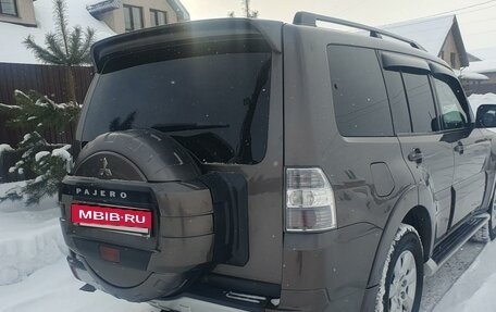 Mitsubishi Pajero IV, 2011 год, 1 850 000 рублей, 4 фотография