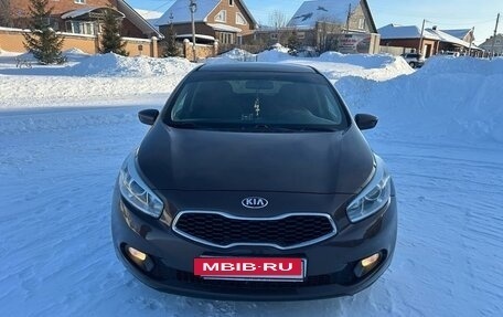 KIA cee'd III, 2013 год, 880 000 рублей, 2 фотография