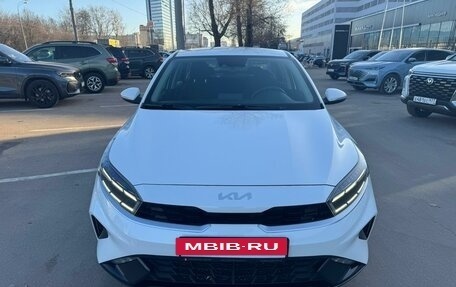 KIA Cerato IV, 2021 год, 1 999 000 рублей, 2 фотография