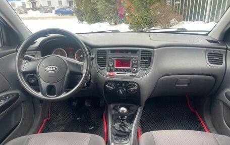 KIA Rio II, 2010 год, 555 000 рублей, 2 фотография