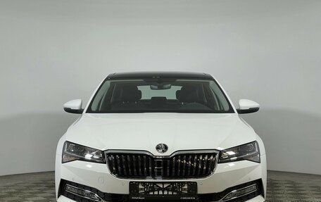 Skoda Superb III рестайлинг, 2024 год, 4 800 000 рублей, 2 фотография