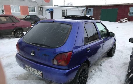 Ford Fiesta, 1998 год, 105 000 рублей, 2 фотография