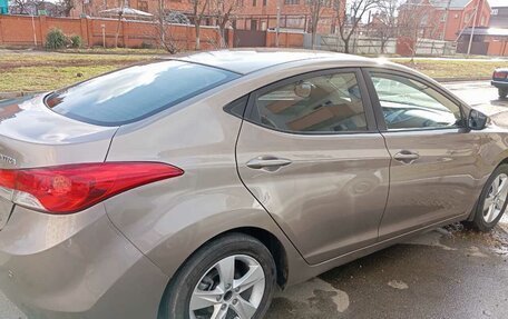 Hyundai Elantra V, 2012 год, 780 000 рублей, 1 фотография