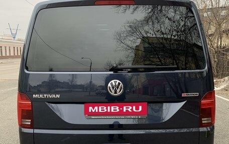 Volkswagen Multivan T6 рестайлинг, 2021 год, 6 500 000 рублей, 6 фотография