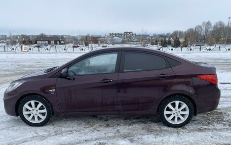 Hyundai Solaris II рестайлинг, 2012 год, 590 000 рублей, 15 фотография