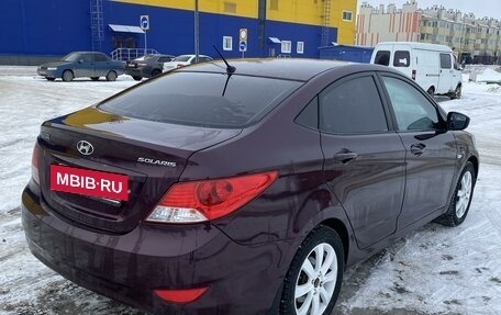 Hyundai Solaris II рестайлинг, 2012 год, 590 000 рублей, 18 фотография