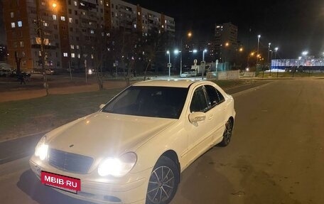 Mercedes-Benz C-Класс, 2000 год, 258 000 рублей, 2 фотография