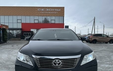 Toyota Camry, 2014 год, 1 831 000 рублей, 2 фотография