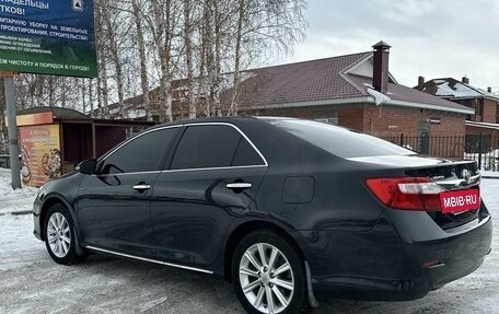 Toyota Camry, 2014 год, 1 831 000 рублей, 9 фотография