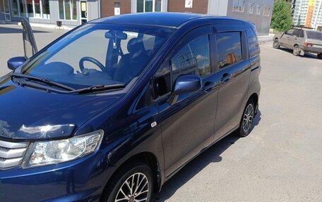 Honda Freed I, 2010 год, 1 150 000 рублей, 6 фотография