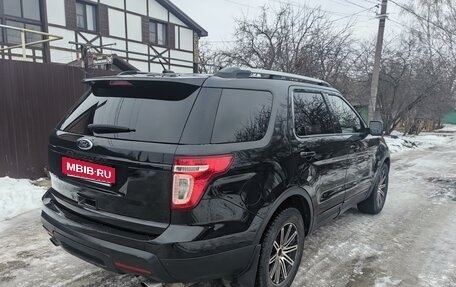 Ford Explorer VI, 2013 год, 1 780 000 рублей, 3 фотография