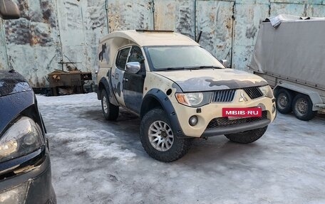 Mitsubishi L200 IV рестайлинг, 2008 год, 950 000 рублей, 5 фотография