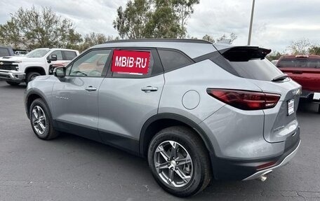 Chevrolet Blazer III, 2023 год, 8 341 000 рублей, 3 фотография
