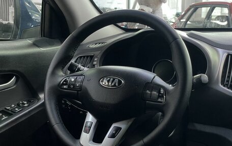 KIA Sportage III, 2011 год, 999 000 рублей, 24 фотография