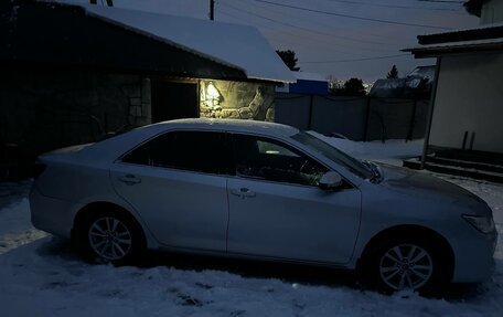 Toyota Camry, 2012 год, 1 700 000 рублей, 2 фотография