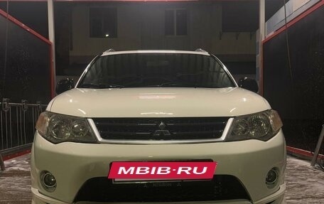 Mitsubishi Outlander III рестайлинг 3, 2008 год, 1 200 000 рублей, 2 фотография