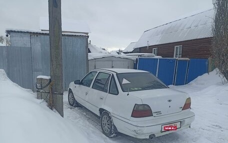 Daewoo Nexia I рестайлинг, 1999 год, 113 000 рублей, 2 фотография