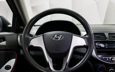 Hyundai Solaris II рестайлинг, 2013 год, 815 000 рублей, 11 фотография