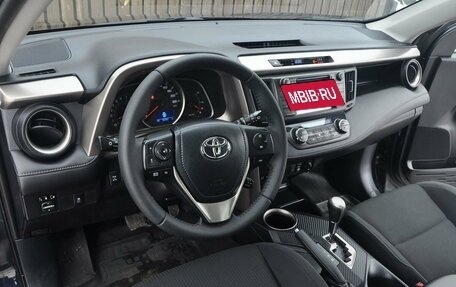 Toyota RAV4, 2014 год, 2 300 000 рублей, 9 фотография