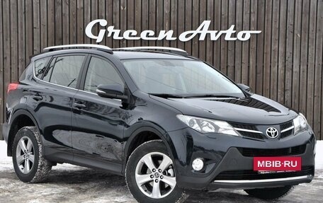 Toyota RAV4, 2014 год, 2 300 000 рублей, 7 фотография