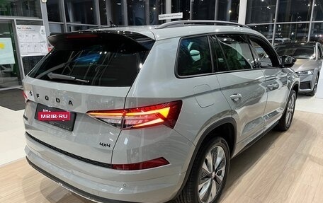 Skoda Kodiaq I, 2024 год, 6 100 000 рублей, 5 фотография