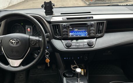 Toyota RAV4, 2015 год, 2 100 000 рублей, 12 фотография