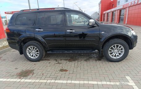 Mitsubishi Pajero Sport II рестайлинг, 2011 год, 1 850 000 рублей, 8 фотография