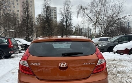 Hyundai Solaris II рестайлинг, 2015 год, 950 000 рублей, 5 фотография