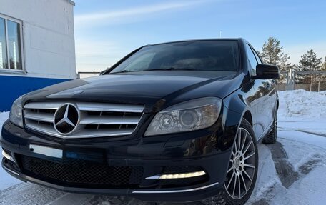 Mercedes-Benz C-Класс, 2010 год, 1 600 000 рублей, 4 фотография