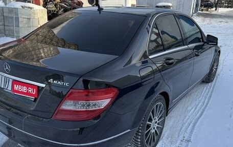 Mercedes-Benz C-Класс, 2010 год, 1 600 000 рублей, 2 фотография