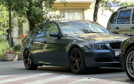 BMW 3 серия, 2006 год, 1 050 000 рублей, 1 фотография