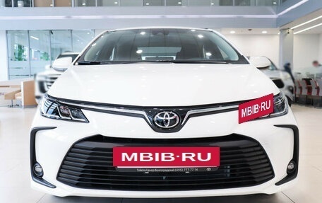 Toyota Corolla, 2024 год, 3 190 000 рублей, 2 фотография