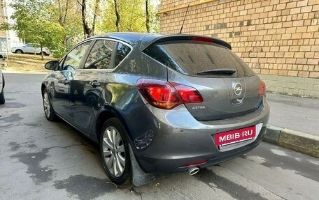 Opel Astra J, 2012 год, 910 000 рублей, 5 фотография