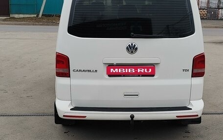 Volkswagen Caravelle T5, 2013 год, 2 250 000 рублей, 3 фотография