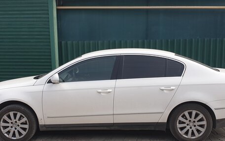 Volkswagen Passat B6, 2010 год, 900 000 рублей, 4 фотография