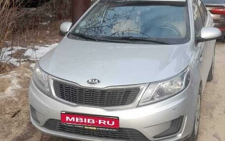 KIA Rio III рестайлинг, 2013 год, 765 000 рублей, 10 фотография