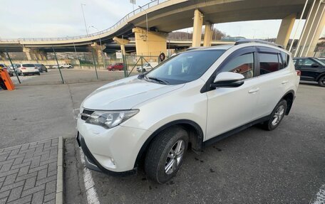 Toyota RAV4, 2014 год, 2 100 000 рублей, 2 фотография