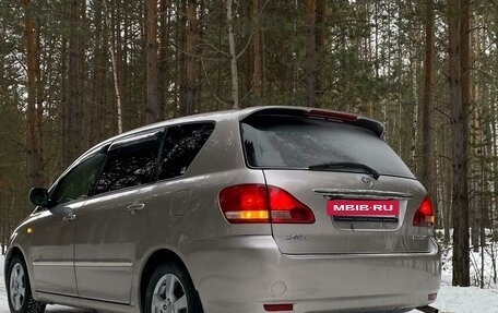 Toyota Ipsum II, 2001 год, 899 999 рублей, 12 фотография