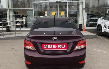 Hyundai Solaris II рестайлинг, 2011 год, 857 000 рублей, 6 фотография