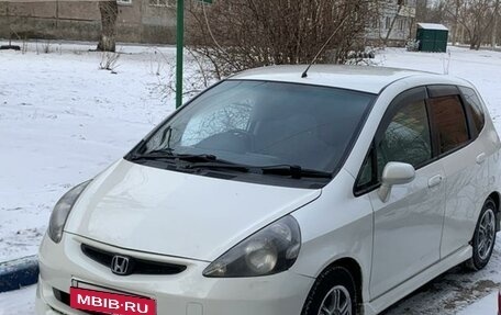 Honda Fit III, 2002 год, 520 000 рублей, 4 фотография